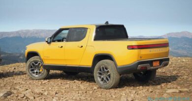 Rivian warns of delays for EVs with biggest battery and smallest price